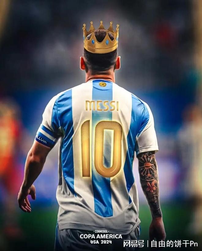 本泽马评选历史最佳阵容：（本泽马心目中的历史最佳阵容揭晓）