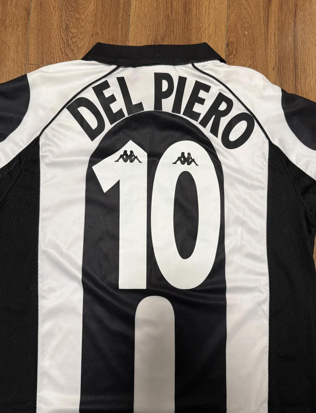 狼队主帅：三个丢球如孩童游戏般白送曼联