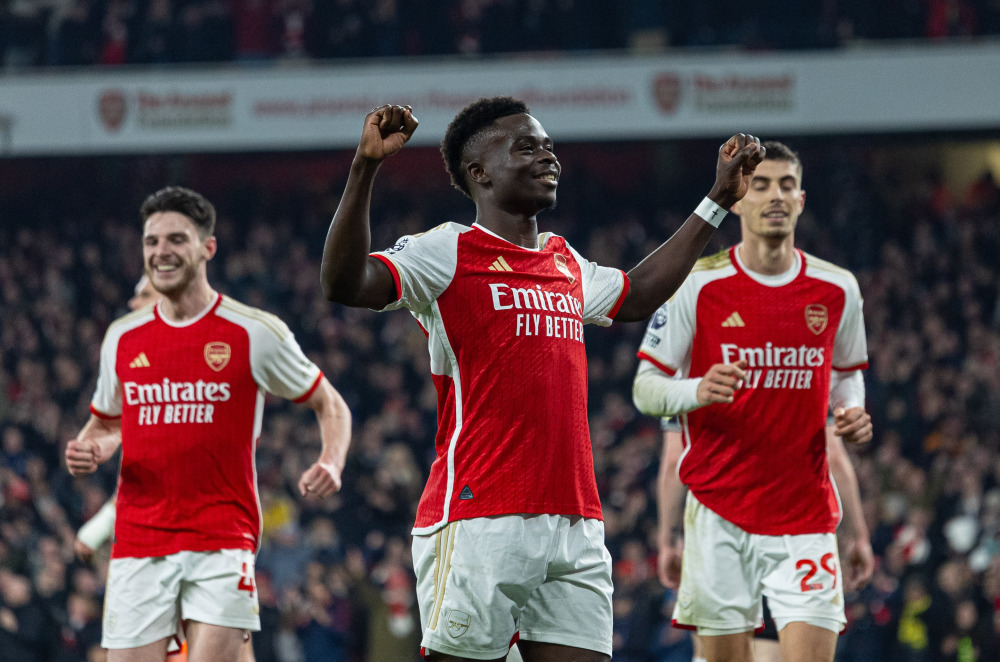 勒沃库森vs海登海姆：希克、格里马尔多首发，阿尔扬-伊布拉希莫维奇、齐夫齐瓦泽出战（勒沃库森战海登海姆：希克、格里马尔多领衔先发，阿尔扬-伊布拉希莫维奇、齐夫齐瓦泽登场）