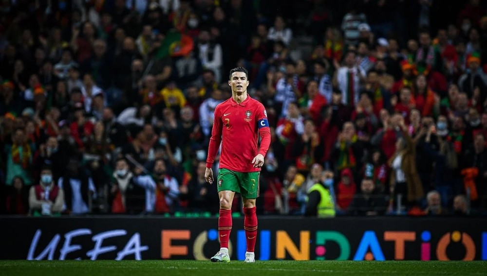 尤文vs葡体首发预测：库普继续担任左中卫，伊尔迪兹踢前腰（尤文战葡体首发前瞻：库普继续司职左中卫，伊尔迪兹担纲前腰）