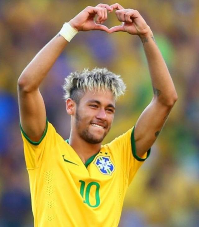 冠军体质，若日尼奥加盟弗拉门戈半赛季即夺得两项重要锦标（加盟弗拉门戈仅半季，若日尼奥已揽两座重磅奖杯）